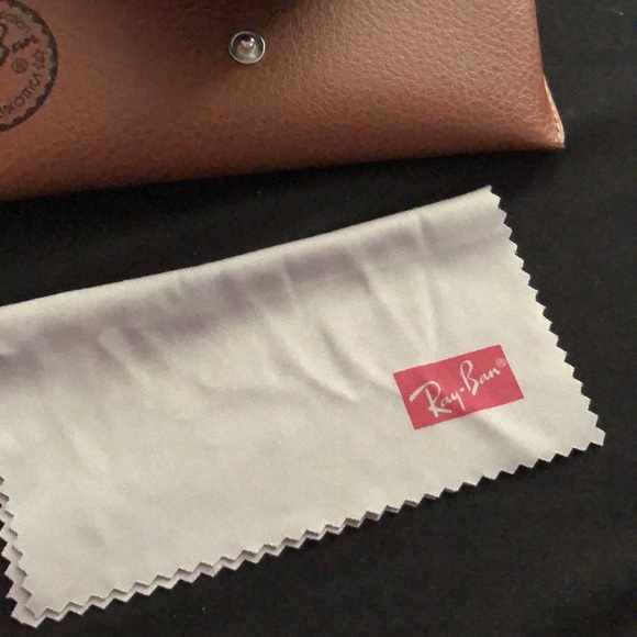 Brand new rayban sunglasses